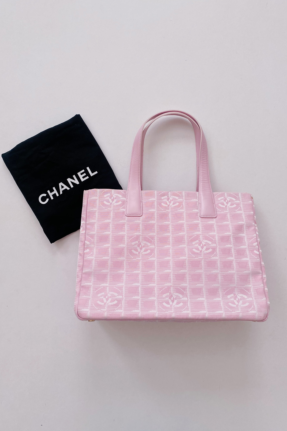 Vintage Chanel Pink Travel Ligne Tote